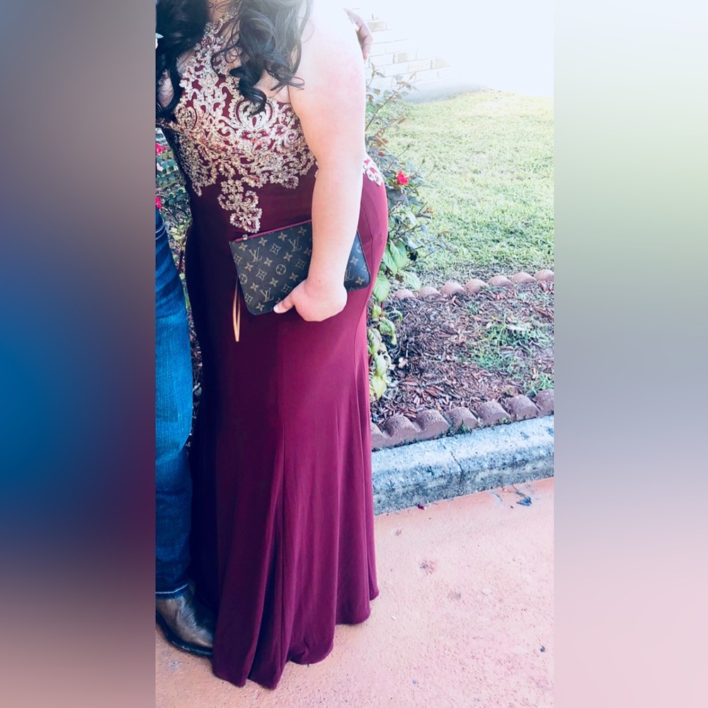 Elegant Burgundy Halter Dress